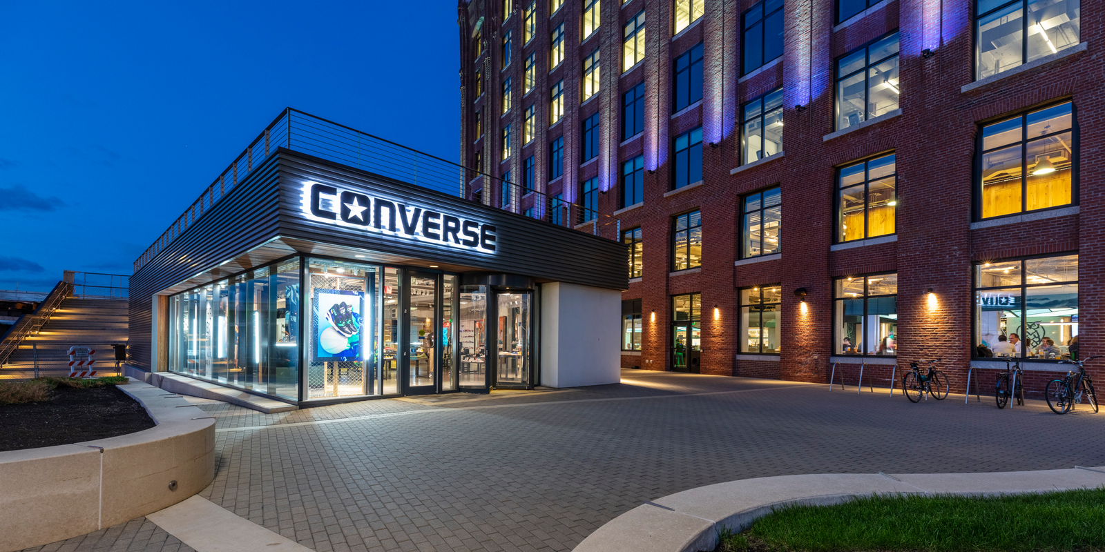 Converse Flagship Dusk 2x1.png